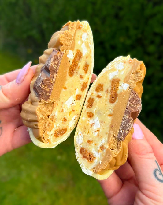 BISCOFF WHITE CHOCOLATE EASTER EGG ROCKY ROAD