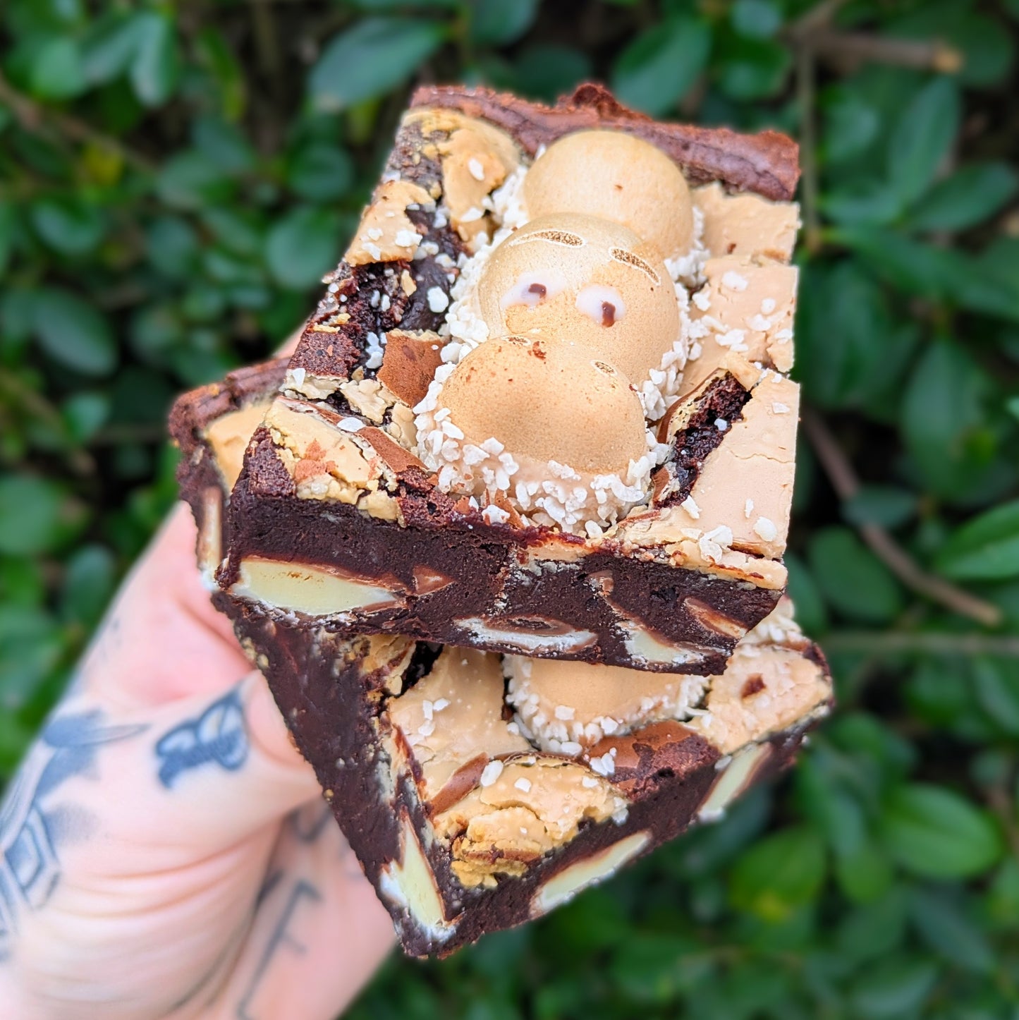 KINDER HIPPO FUDGEY BROWNIE