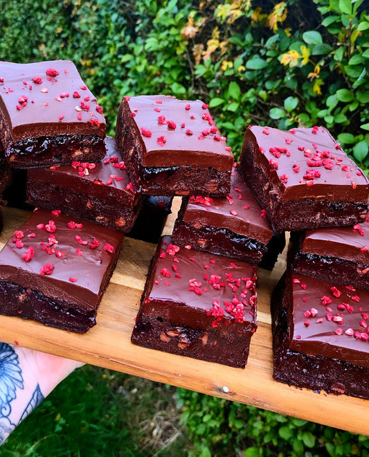 BLACK FORREST BROWNIE