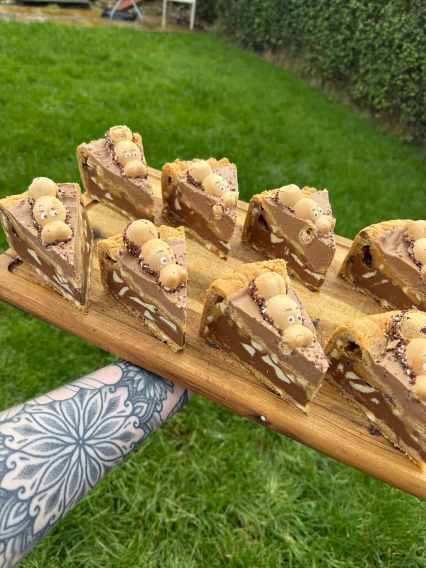 KINDER HIPPO COOKIE PIE Recipe