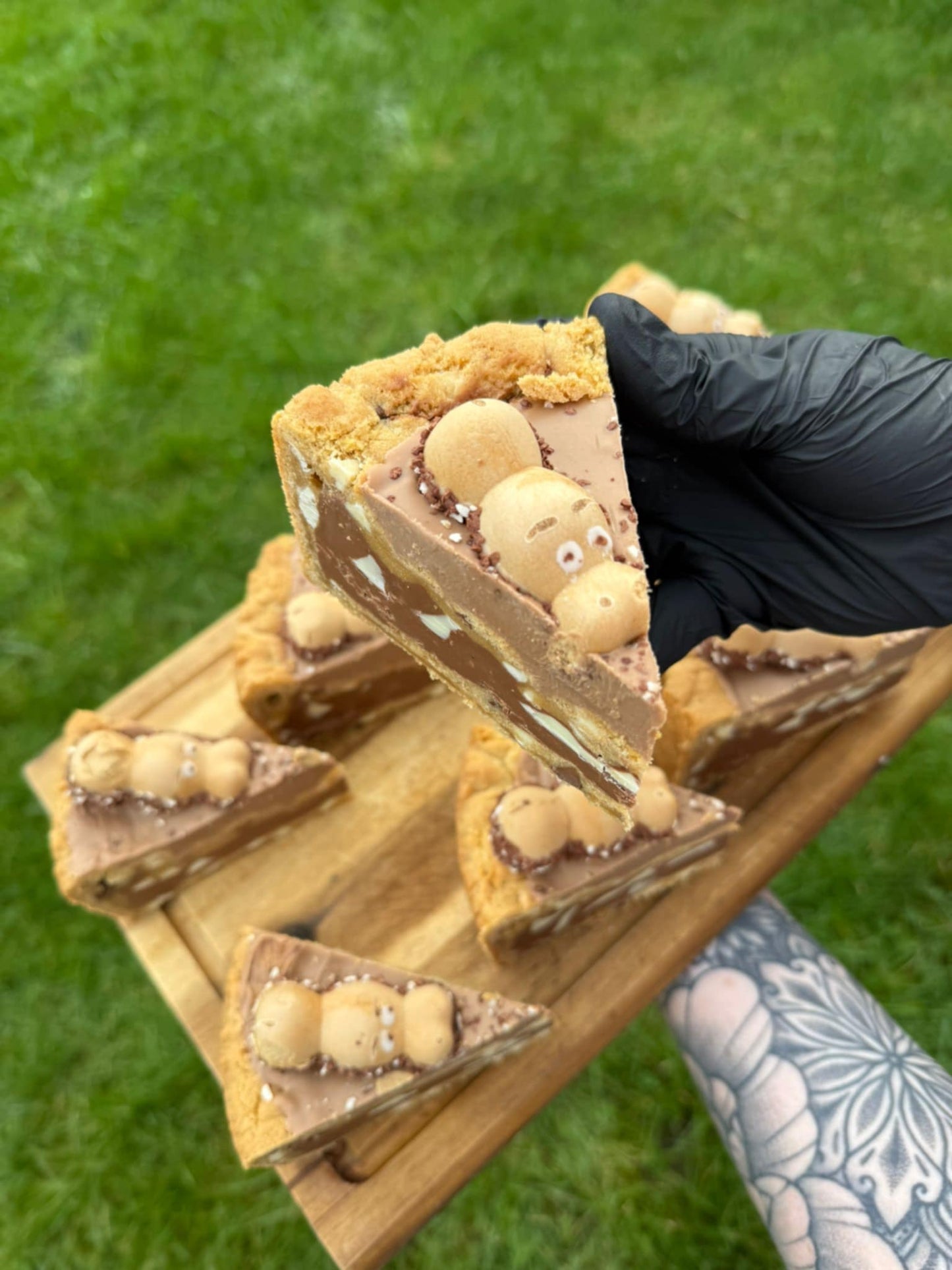 KINDER HIPPO COOKIE PIE Recipe