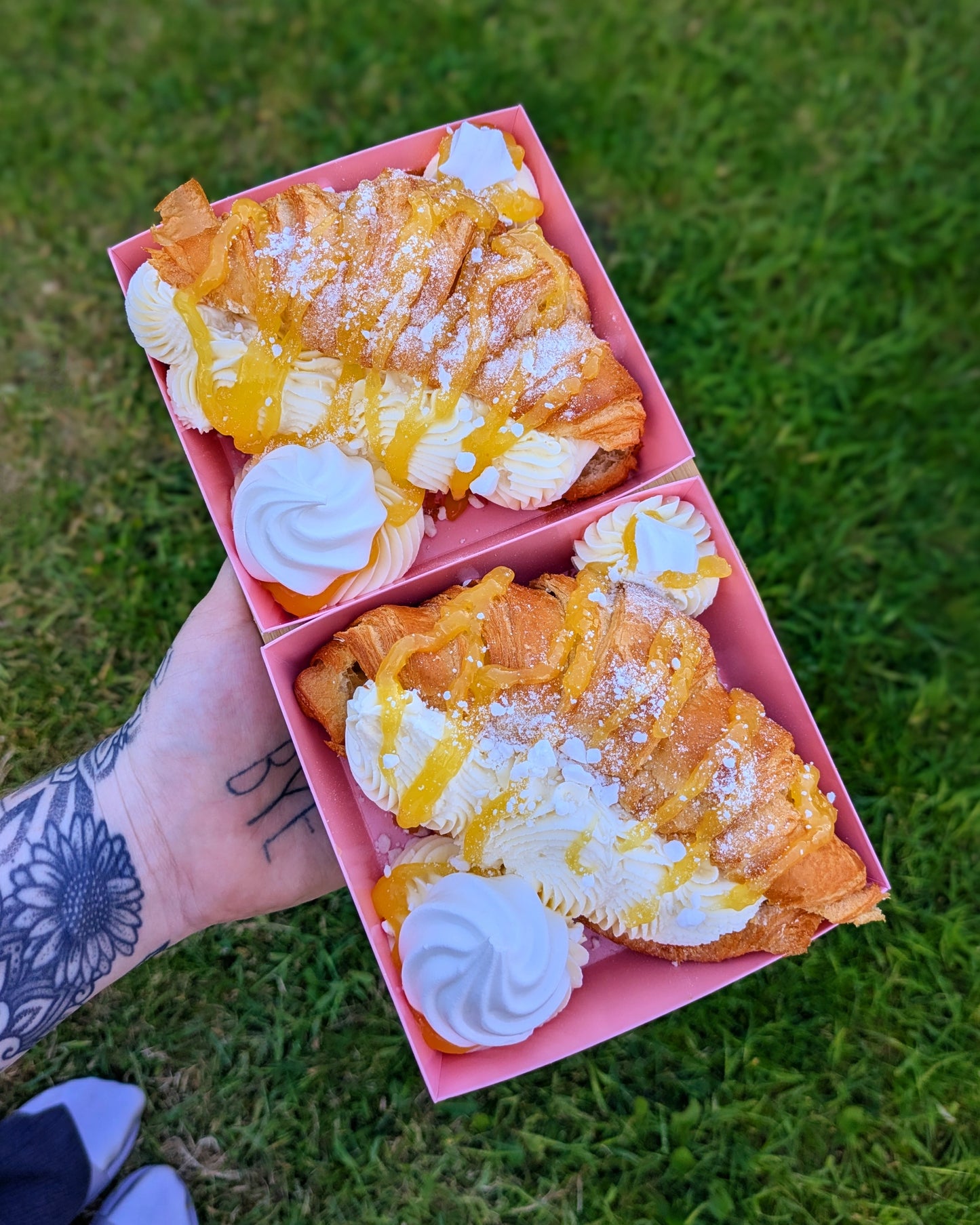 LEMON MERINGUE CHEESECAKE CROISSANT